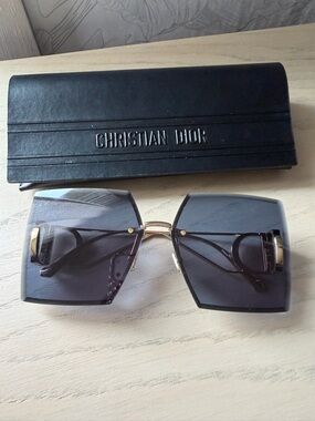 Dior 30 montaigne sunglasses like neq